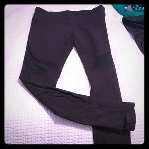 Alo coast leggings. Size large.  Like new